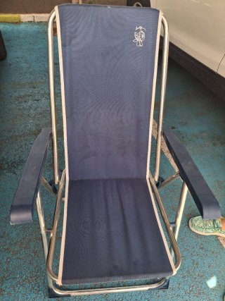 Silla de aluminio plegable azul