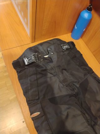 Pantalón Moto Negro con Protecciones