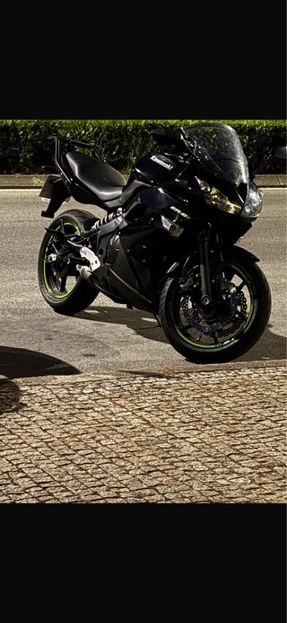 Kawasaki ER6F 2011 Negra