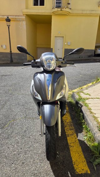 Piaggio Medley 125