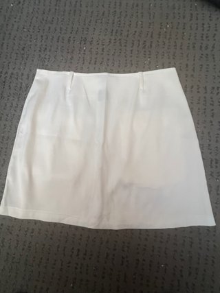 Falda mini cargo blanca con cremallera