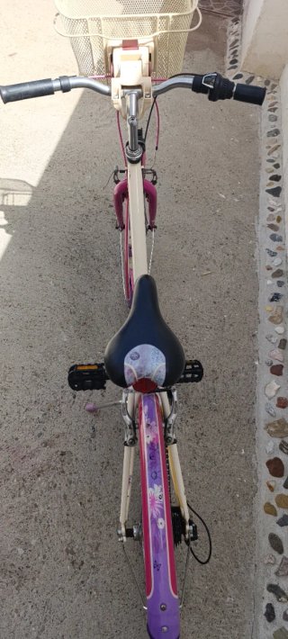 Bicicleta BTwin infantil 10-14 años