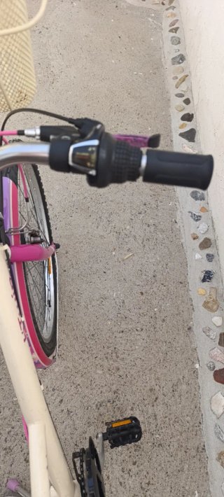 Bicicleta BTwin infantil 10-14 años