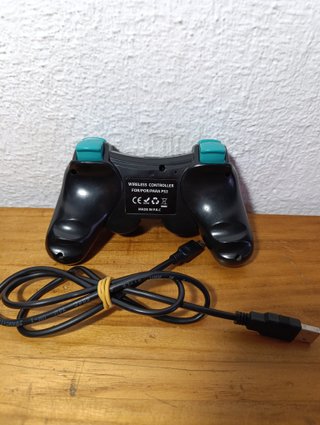 PS3 Fat Negra + Mando y Juegos