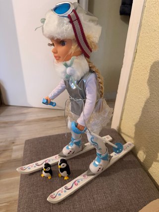 Nancy Esquiadora con Pingüinos