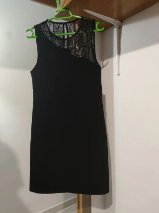 Vestidos, talla S venden juntos