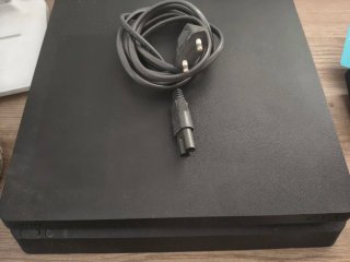 Console Sony PS4 Nera