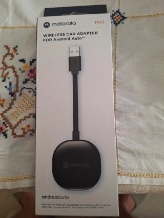 Adaptador Motorola MA1 Android Auto Inalámbrico.