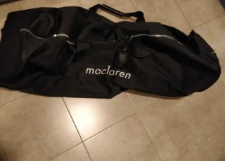 Silla de paseo Maclaren plegable, plástico y funda