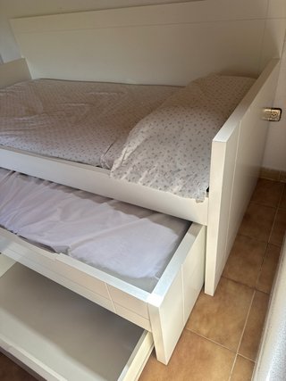 Cama nido blanca con cajones
