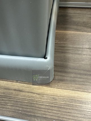 Cubos de Basura y Reciclaje con Tapa automática