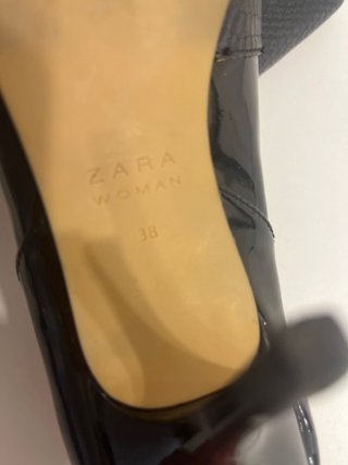 Zapatos de tacón negros para mujer