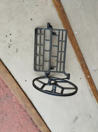 Pedal Máquina Coser Antigua Hierro Fundido