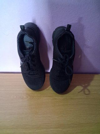 Zapatillas deportivas negras