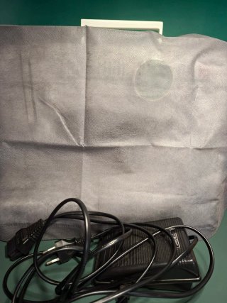 MAQUINA DE COSER PORTATIL