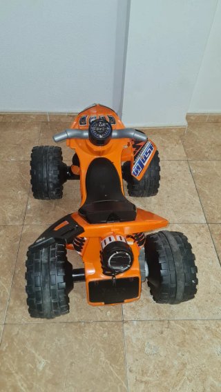 Quad eléctrico infantil naranja