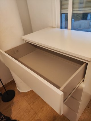 Cómoda IKEA MALM 4 cajones blanca