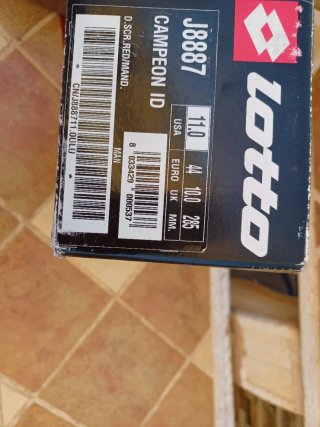 Zapatillas de fútbol sala Lotto