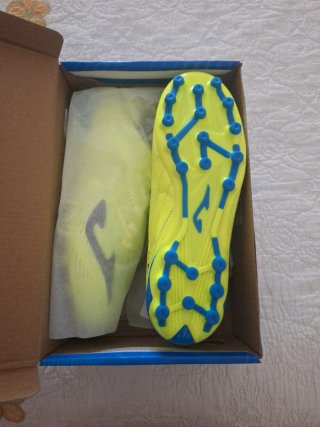 Botas de fútbol Joma nuevas T38