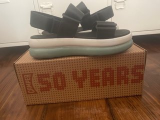 Sandalias Camper Negras y Turquesa