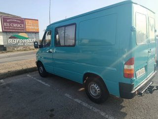 Mercedes-Benz Sprinter 2000