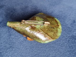 Broche decorativo cerámico artesanal hoja y flor