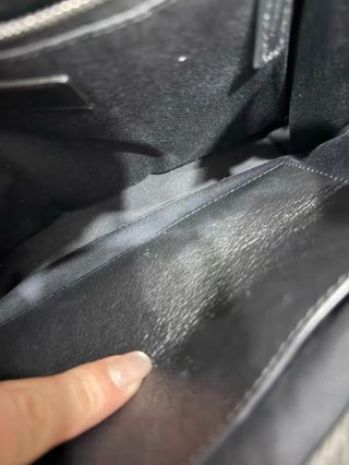 Bolso YSL Niki Piel Gris Elefante Cadena