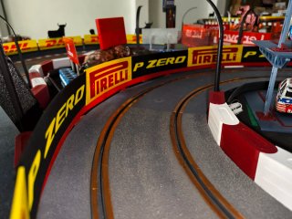 Decoración Scalextric Pirelli P Zero