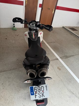 Ducati Hypermotard 1100 Supermotard