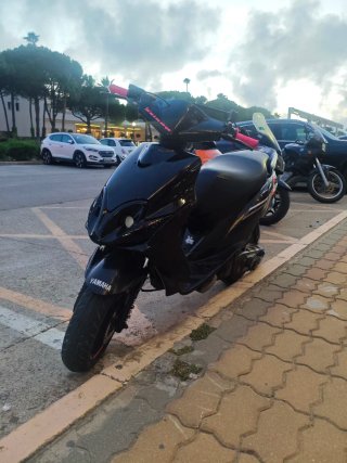 Yamaha Jog RR con ITV