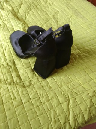 Zapatos negros talla 38