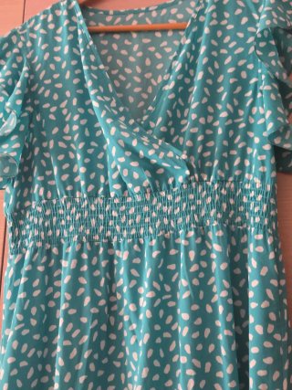 Vestido largo estampado turquesa y blanco