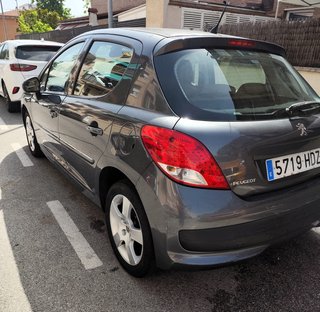 Peugeot 207 1.6HDI FAP ACTIVE