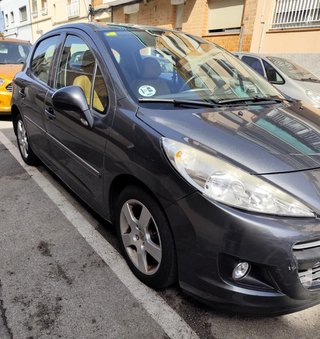 Peugeot 207 1.6HDI FAP ACTIVE
