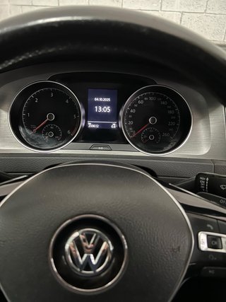 Volkswagen Golf 2.0 TDI AUTO  2015
