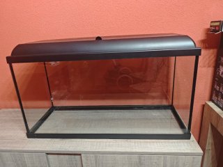 Mueble, Acuario 100L + Filtro y Decoración
