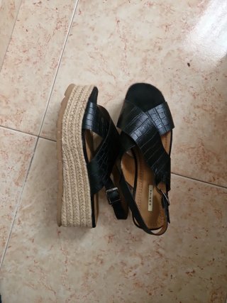 Sandalias Corina negras
