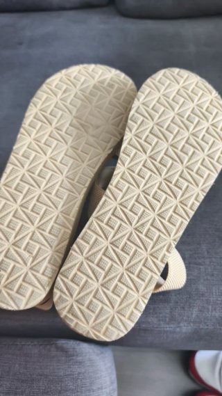 Sandalias de verano beige