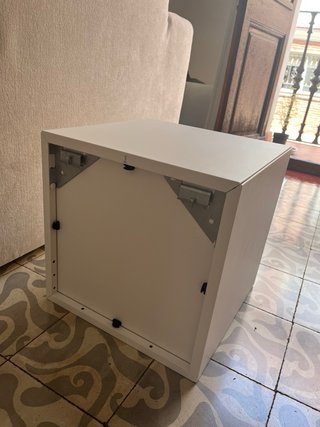 Armario flotante Ikea Eket