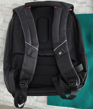 Mochila Portátil Negra Acolchada