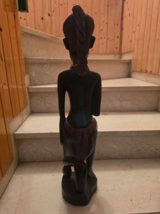 Pareja de figuras africana de madera echas a mano