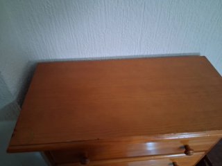Cómoda de madera con 6 cajones