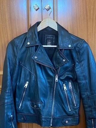 Chaqueta cuero Zara chica
