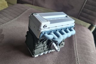 Motor V6 Volkswagen R32 escala 1/5