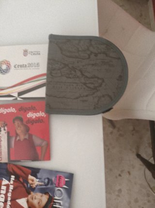 Lote 15 CDs Musica Variada + Estuche Regalo