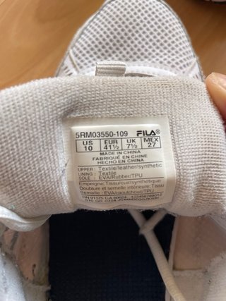 Zapatillas Fila Talla 41.5 Blancas y Azules