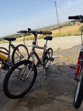4 Bicicletas de Paseo. 15€ cada una