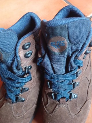 Botas de montaña marrones talla 36