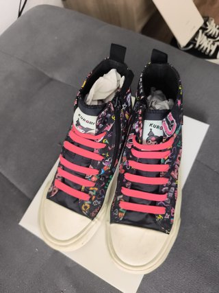 Zapatillas Zara Kuromi Talla 36