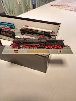 Set treni in miniatura.